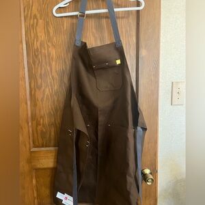 Brown Kitchen Linen Apron with Adjustable Straps